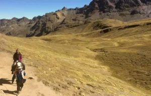 Salkantay horseback trek Andes mountains Peru route to Machu Picchu